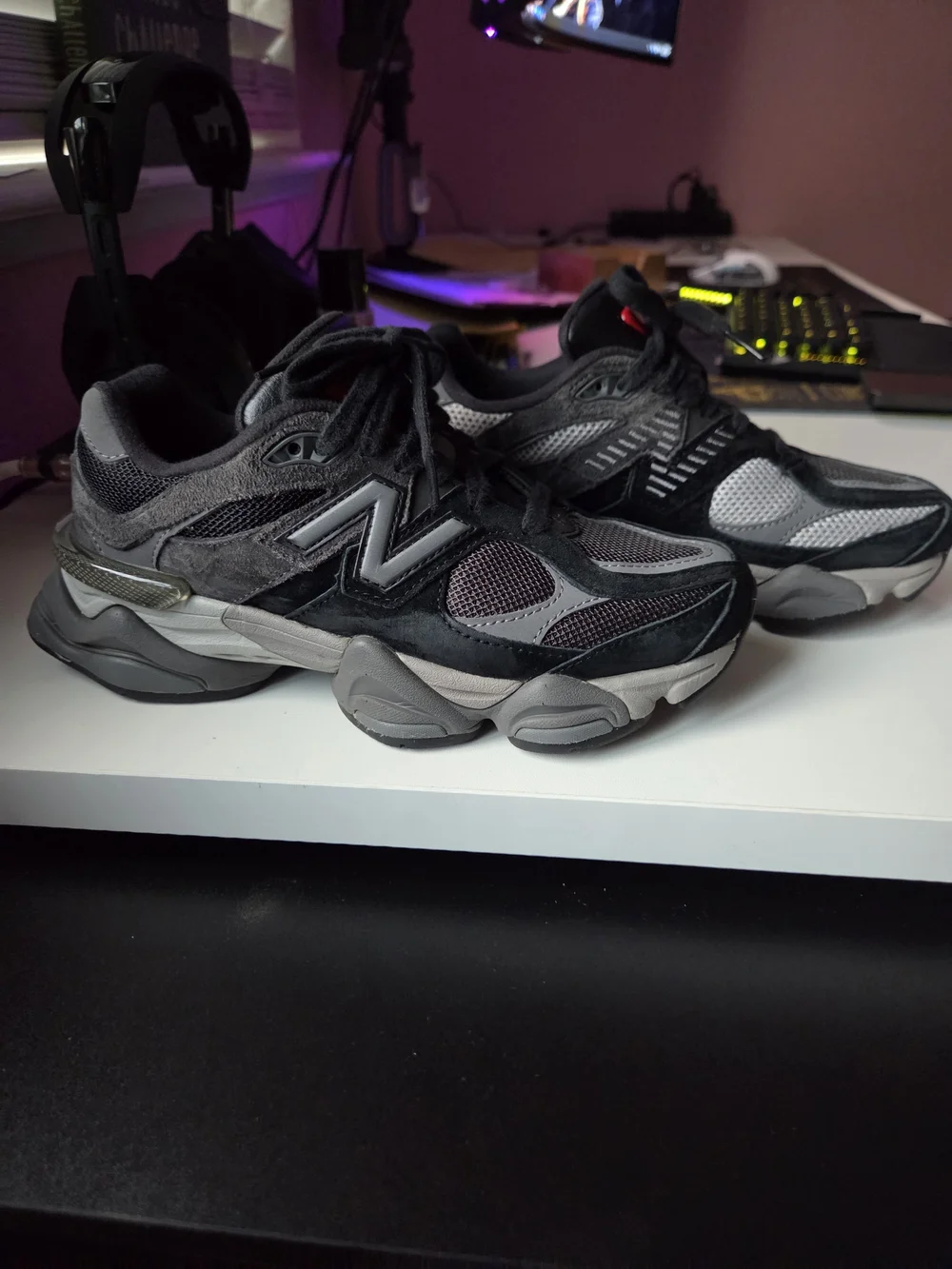 New Balance black castlerock